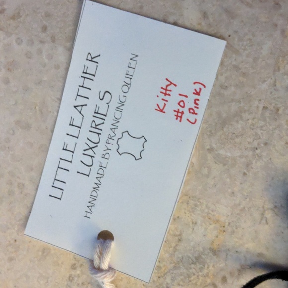 NEW! Handmade Genuine Leather Minimalist Kitty Bag Charm Black Pink Bow #01 - Picture 4 of 7